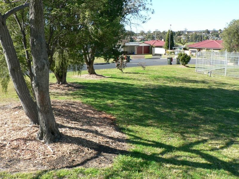 9 Yara Crescent, Maryland NSW 2287