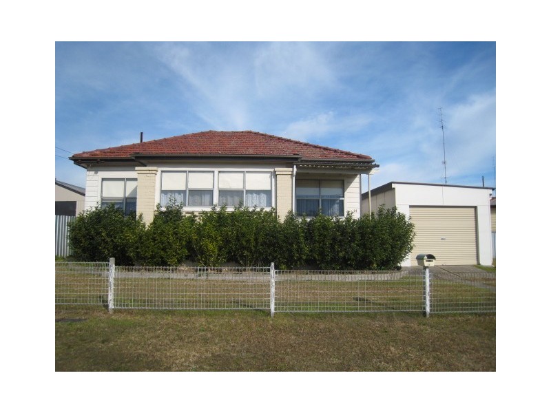 14 The Crescent, Wallsend NSW 2287