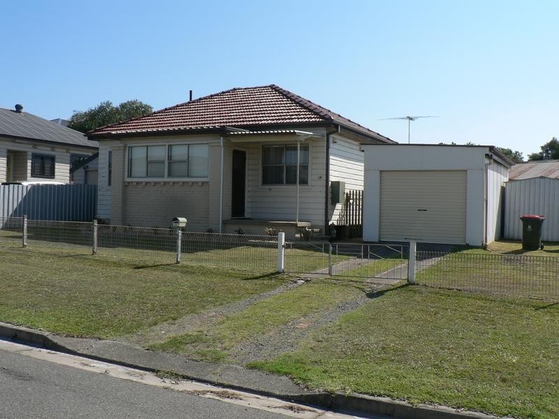 14 The Crescent, Wallsend NSW 2287