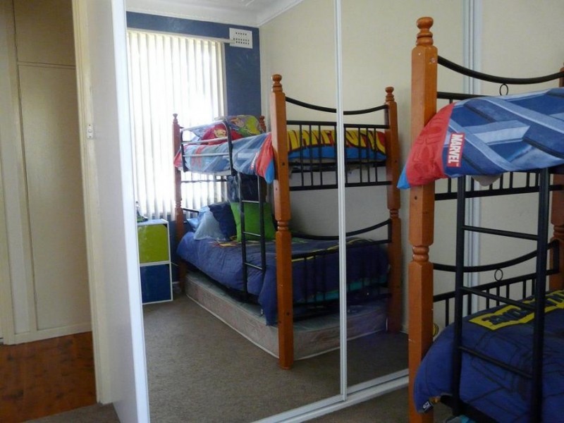 3 Karloo Street, Shortland NSW 2307