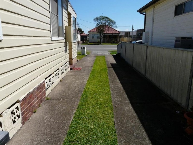 9 Young Road, New Lambton NSW 2305