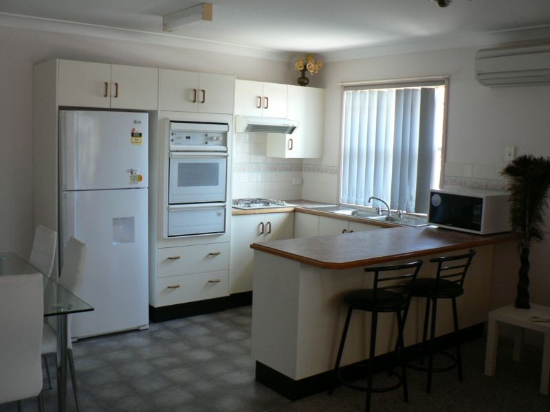 1/10 Mort Street, Shortland NSW 2307