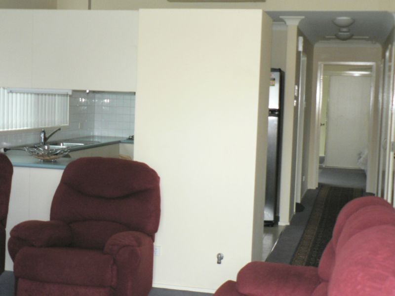 3/6 Harvard Close, Jesmond NSW 2299