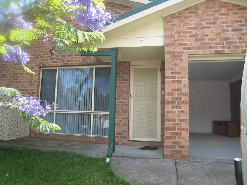 2/15 Faulkner Crescent, North Lambton NSW 2299