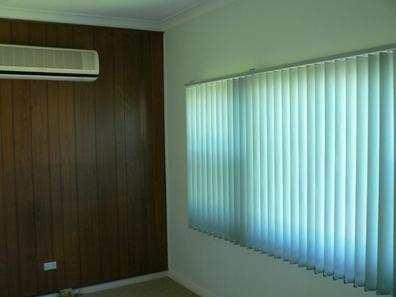 8 Catherine Street, Waratah West NSW 2298