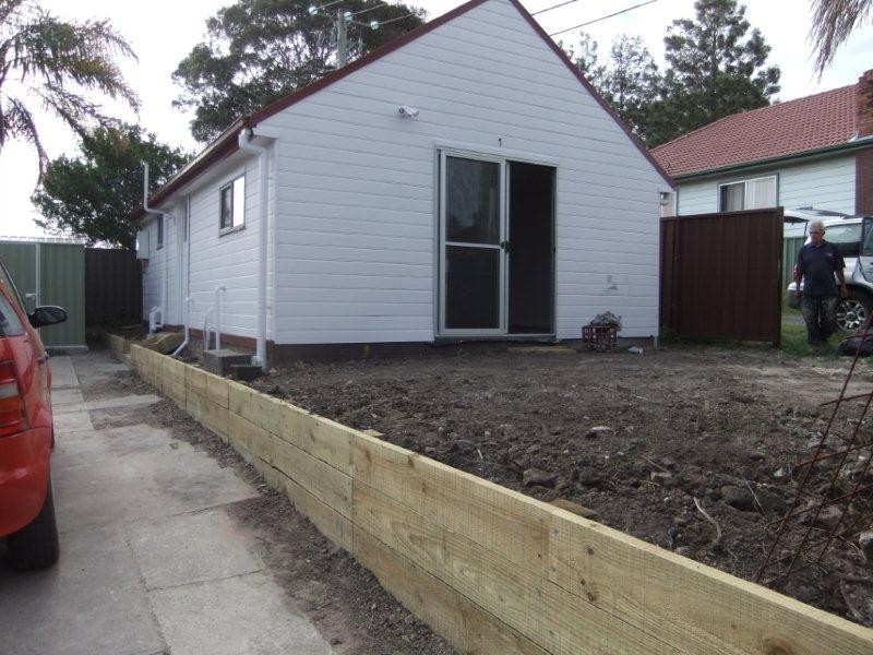 1 Moore Street, Birmingham Gardens NSW 2287