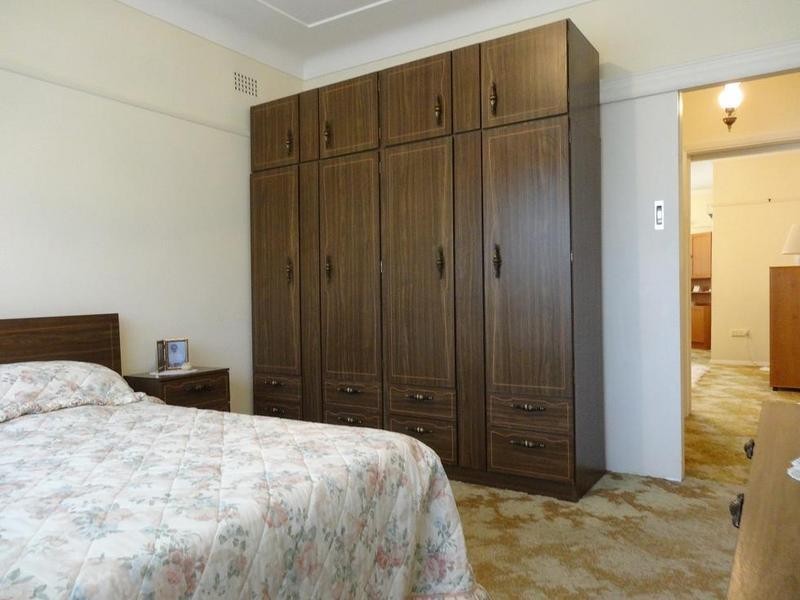 12 Bardia Road, Shortland NSW 2307