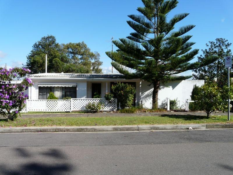 10 Turana Parade, North Lambton NSW 2299