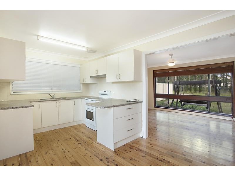 22 Burnham Close, Thornton NSW 2322