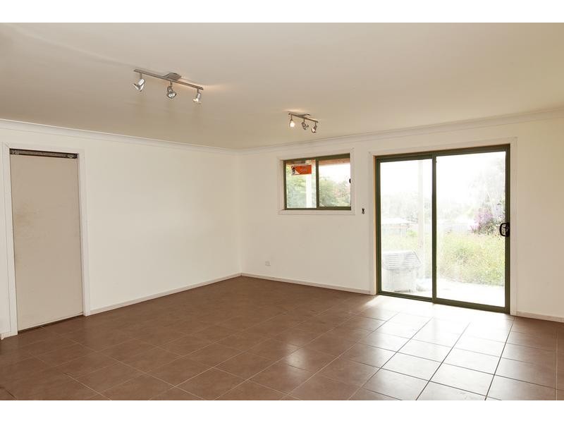 8 Rae Street, Birmingham Gardens NSW 2287