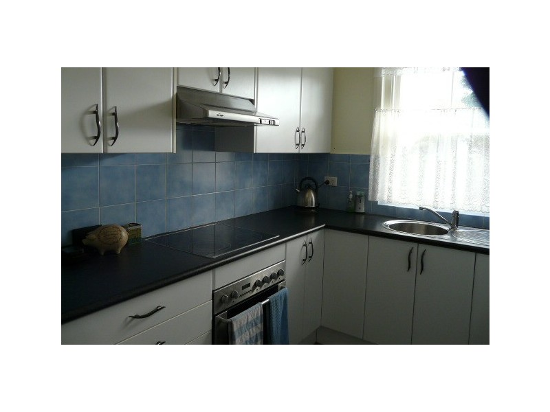 8 Mary Street, Jesmond NSW 2299