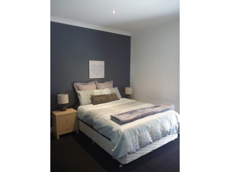 13 Libya Street, Shortland NSW 2307