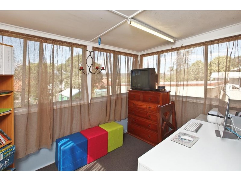 81 Naughton Ave, Birmingham Gardens NSW 2287