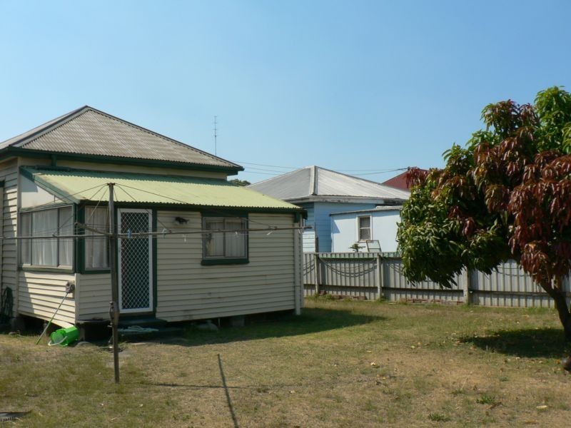 26 Emerald Street, Hamilton NSW 2303