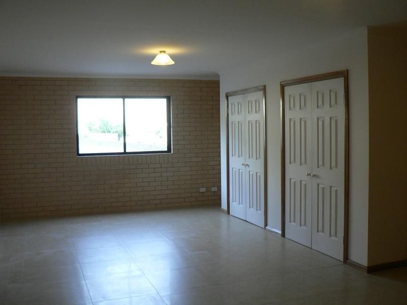 B/18 Michele Crescent, Glendale NSW 2285