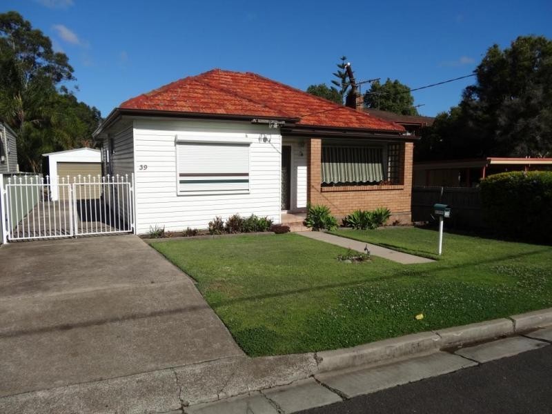 39 Heaton Street, Jesmond NSW 2299