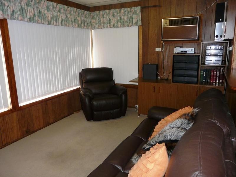 60 Wilkinson Avenue, Birmingham Gardens NSW 2287