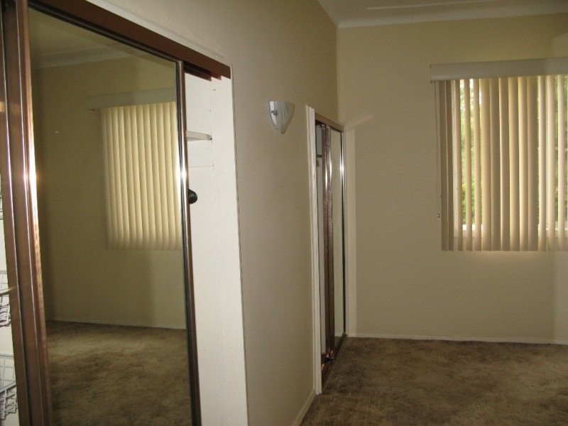 345 Sandgate Road, Shortland NSW 2307