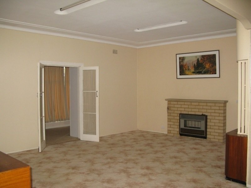 345 Sandgate Road, Shortland NSW 2307