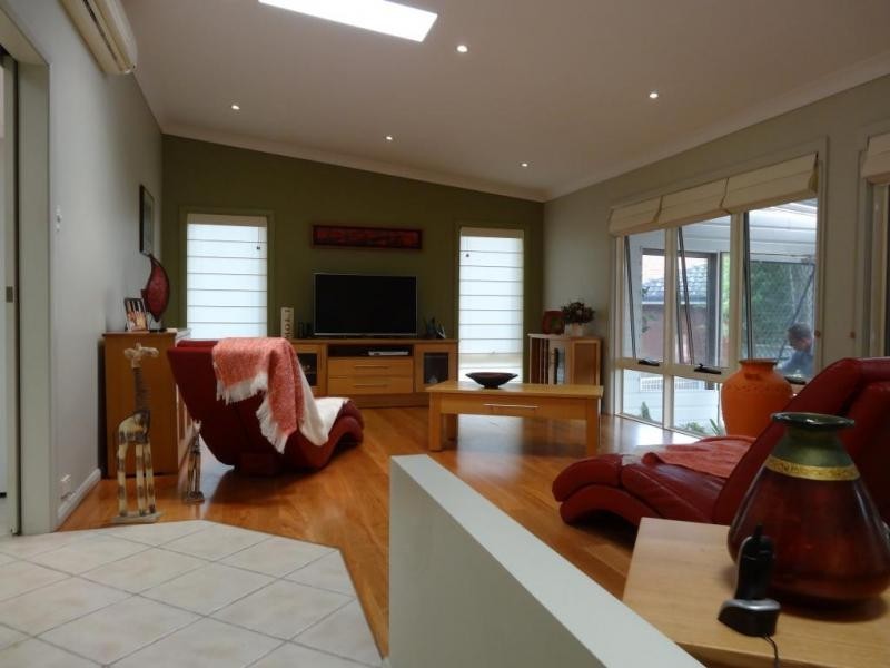 23 Hansen Place, Shortland NSW 2307