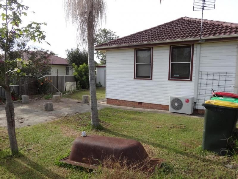 19 Swan Street, Windale NSW 2306