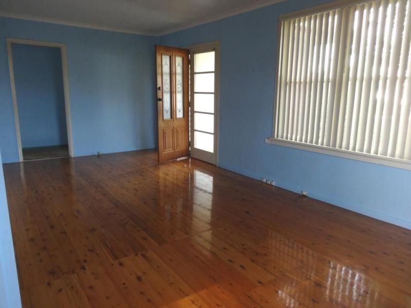 19 Swan Street, Windale NSW 2306