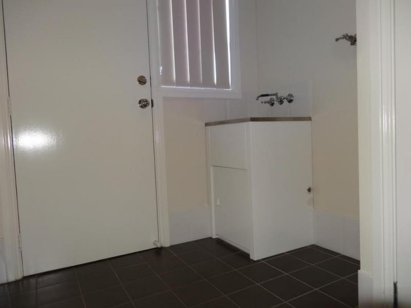 5 Robert Street, Jesmond NSW 2299