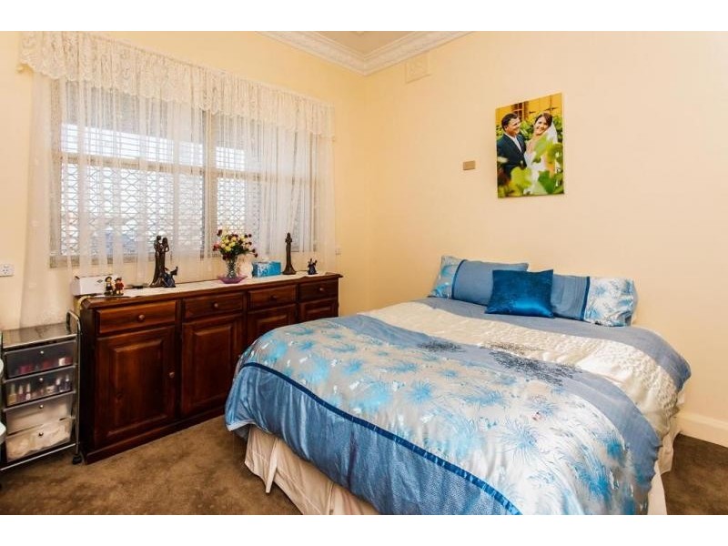 85 Young Rd, Lambton NSW 2299