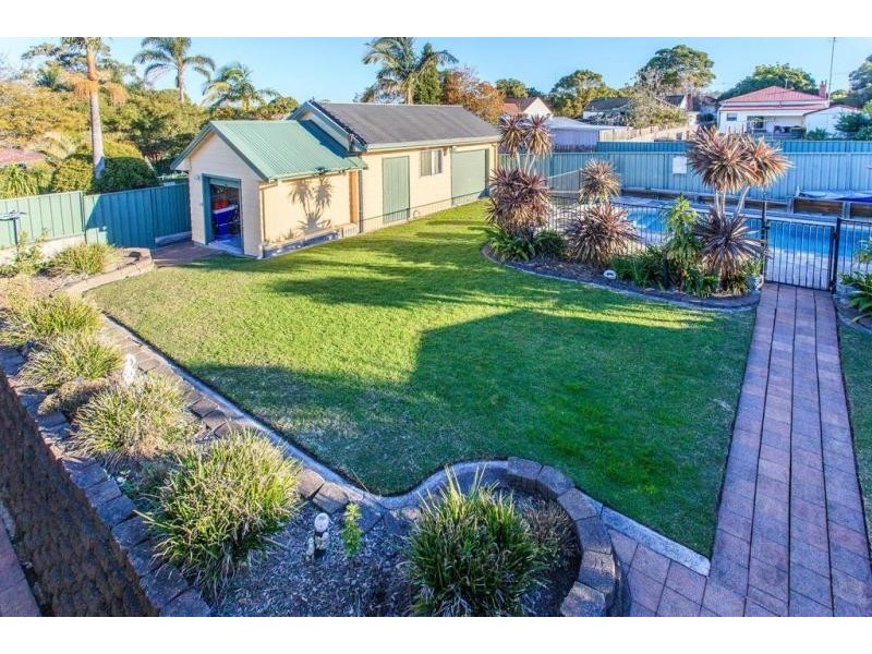 85 Young Rd, Lambton NSW 2299