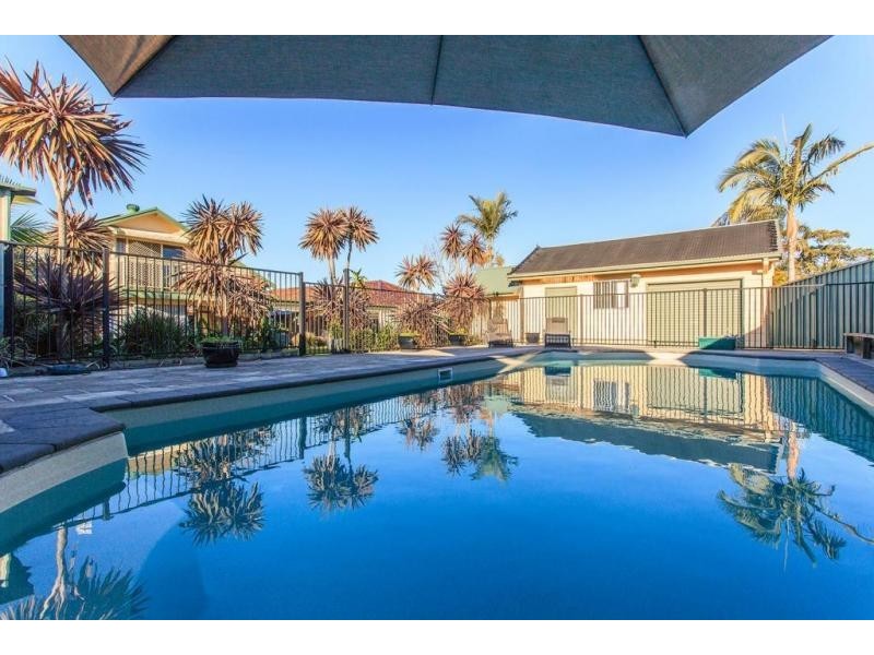 85 Young Rd, Lambton NSW 2299