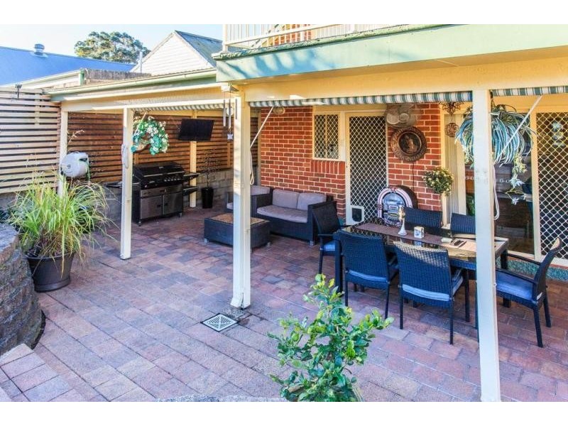 85 Young Rd, Lambton NSW 2299