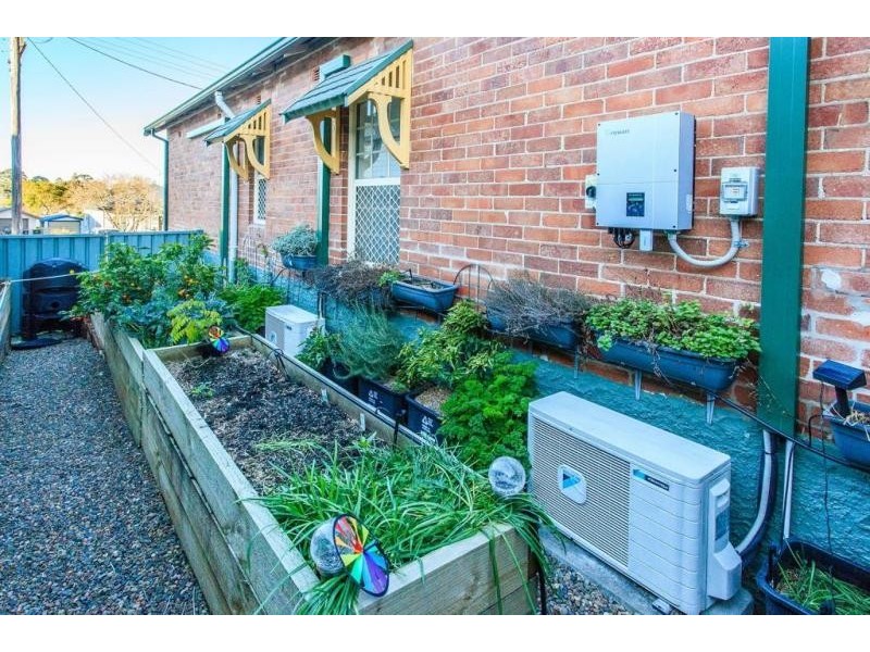 85 Young Rd, Lambton NSW 2299