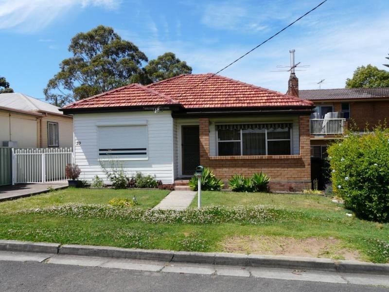 39 Heaton Street, Jesmond NSW 2299