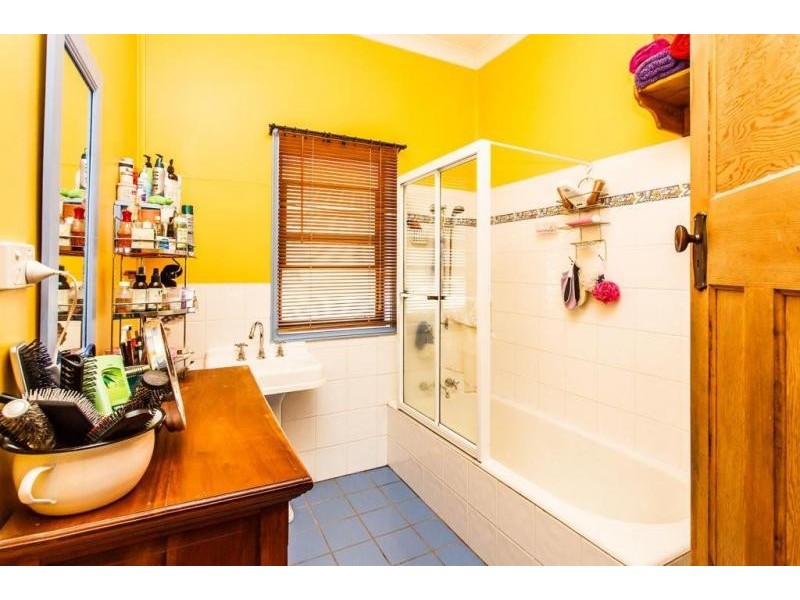 166 Newcastle Road, Wallsend NSW 2287