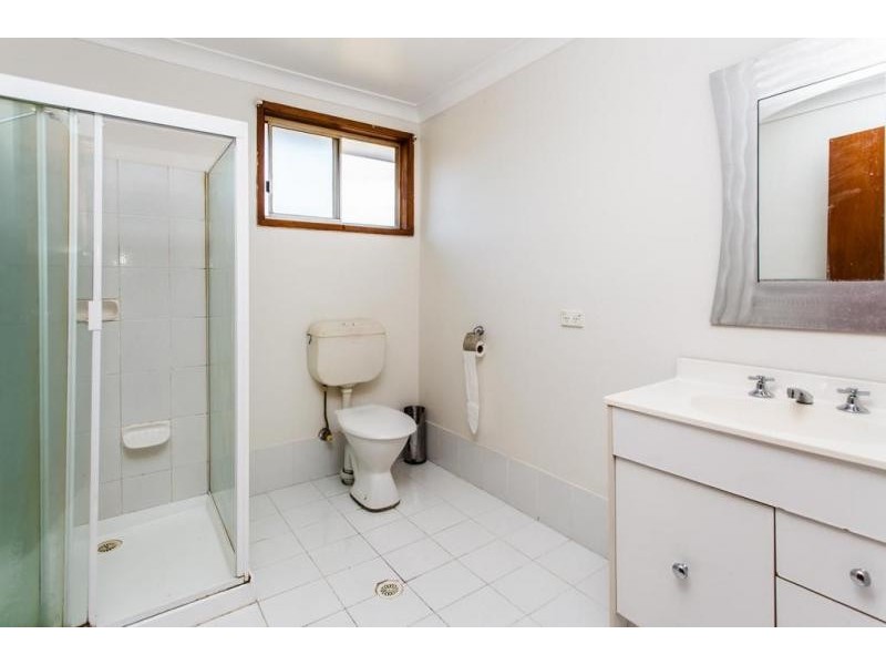 11 Clarence Street, Glendale NSW 2285