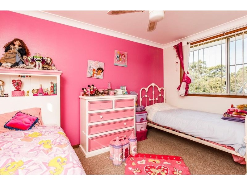 11 Clarence Street, Glendale NSW 2285