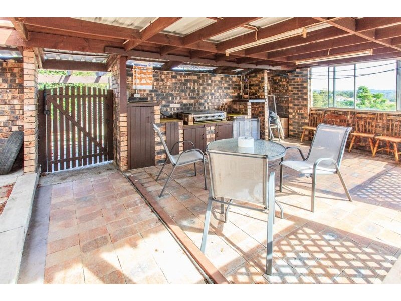 11 Clarence Street, Glendale NSW 2285