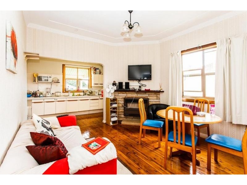 106 Young Road, Lambton NSW 2299