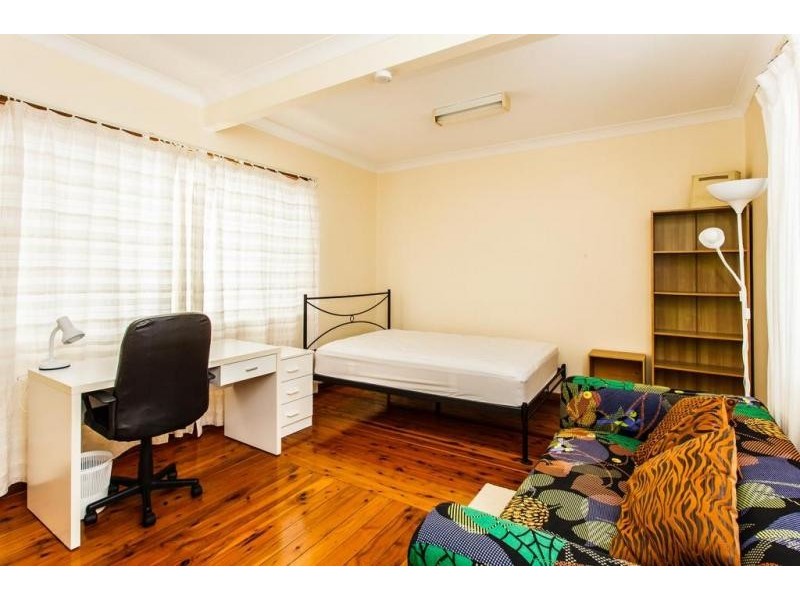 106 Young Road, Lambton NSW 2299