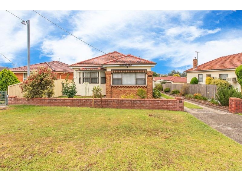 106 Young Road, Lambton NSW 2299