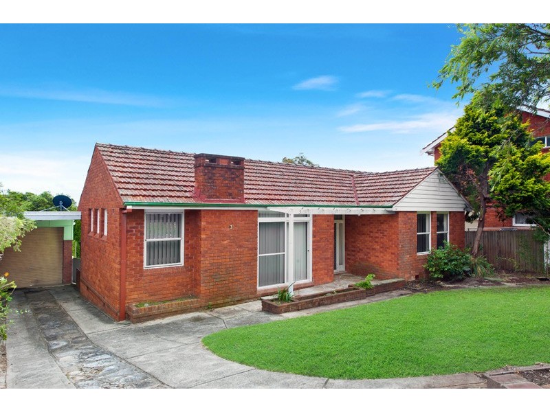 3 Urunga Parade, Miranda NSW 2228