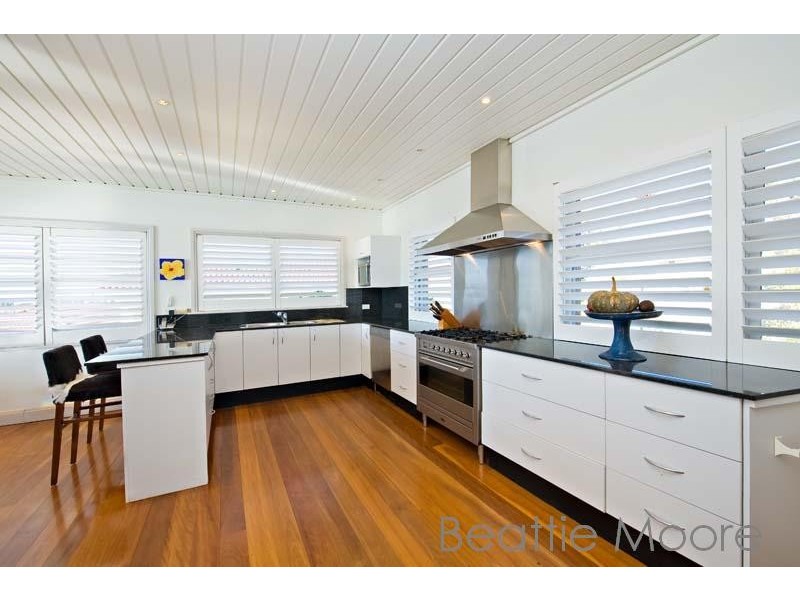 19 Holt Road, Taren Point NSW 2229