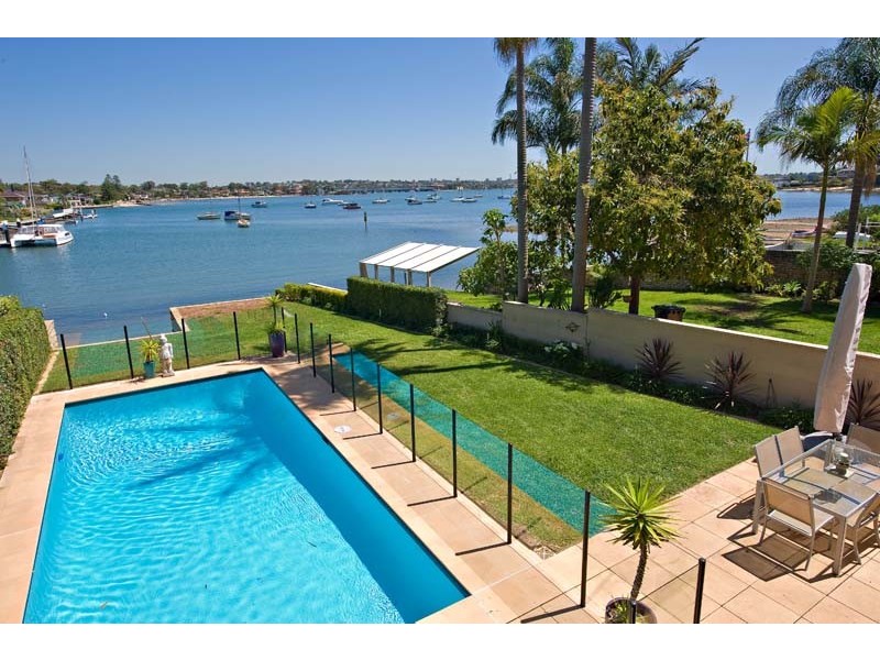 99 Holt Road, Taren Point NSW 2229