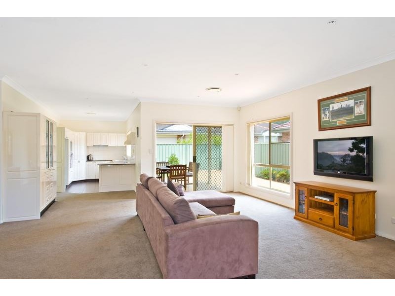 2/6 Telopea Ave, Caringbah South NSW 2229