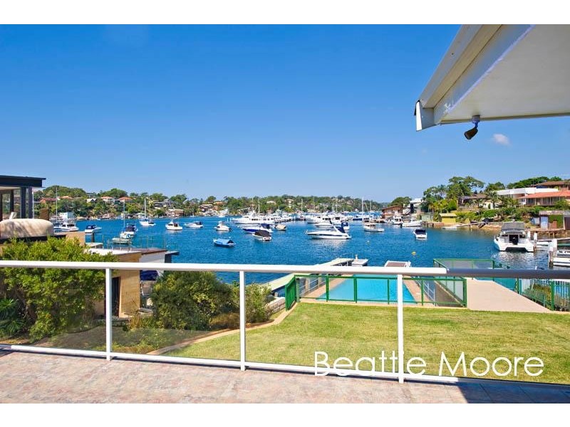 160 Gannons Road, Caringbah NSW 2229