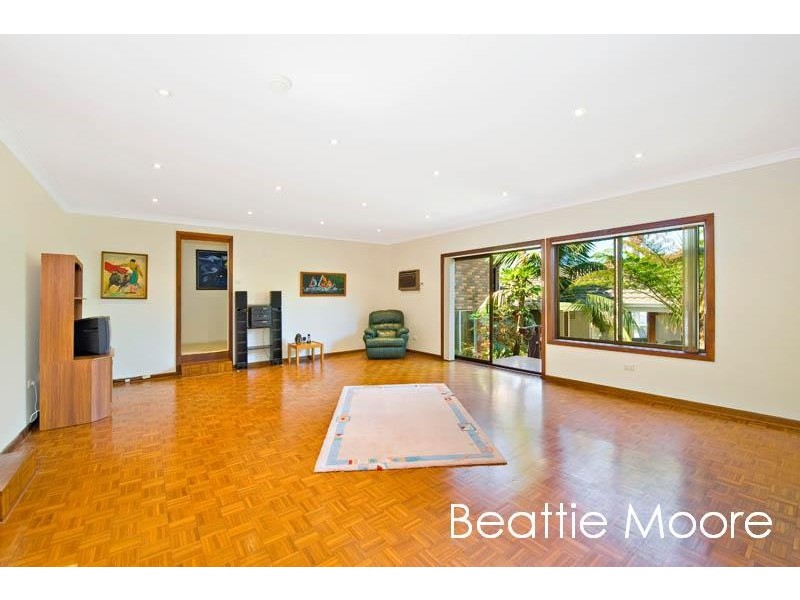 160 Gannons Road, Caringbah NSW 2229