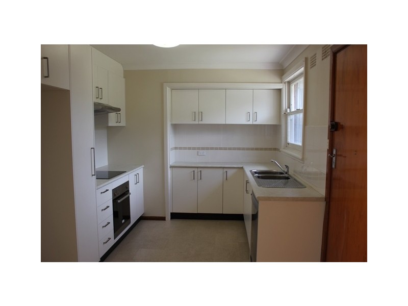 10 Silverwater Crescent, Miranda NSW 2228