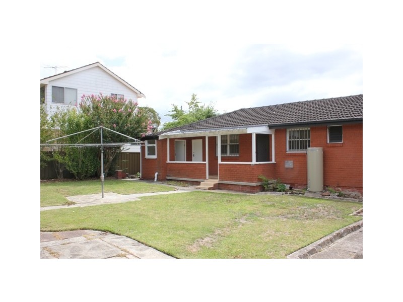 10 Silverwater Crescent, Miranda NSW 2228