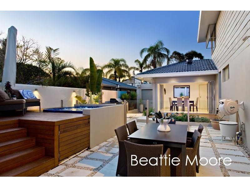 4 Snowy Place, Sylvania Waters NSW 2224