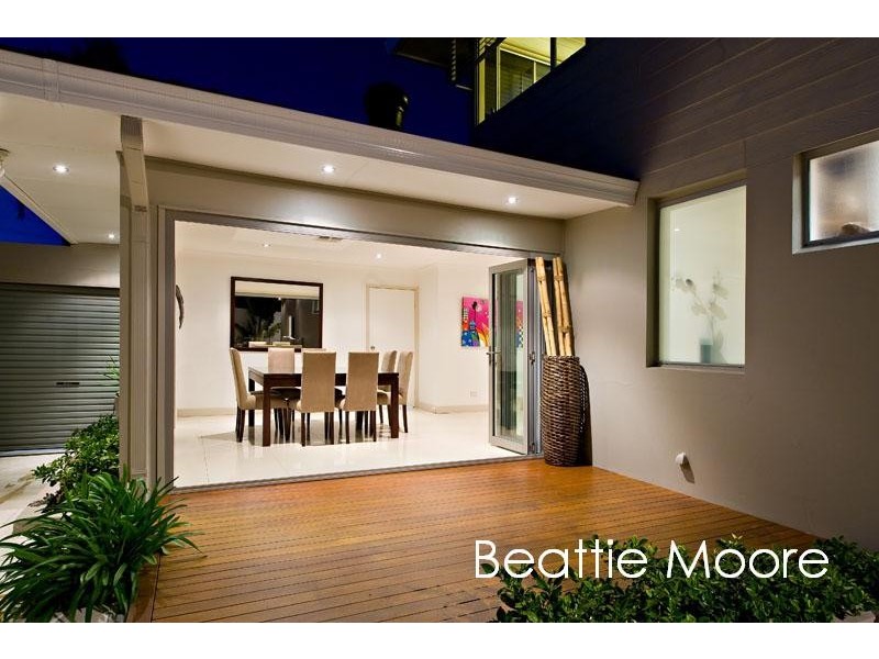 4 Snowy Place, Sylvania Waters NSW 2224